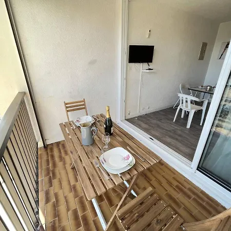 Studio Naturiste Cap D'agde Avec Terrasse Et Parking Prive, Proche Plage - Fr-1-249a-34 Agde