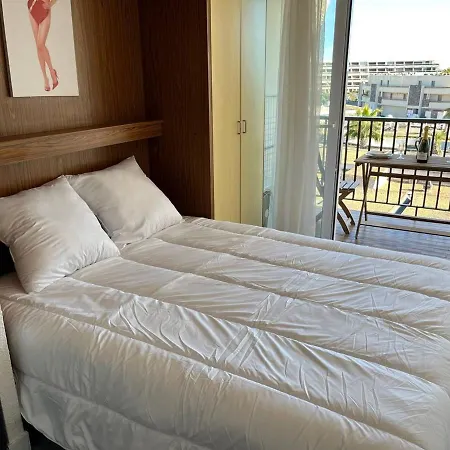 Apartment Studio Naturiste Cap D'agde Avec Terrasse Et Parking Prive, Proche Plage - Fr-1-249a-34 Agde